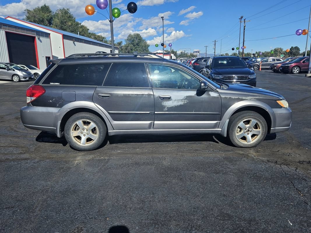 Used 2009 Subaru Outback 2.5XT Limited AWD/4WD image 9