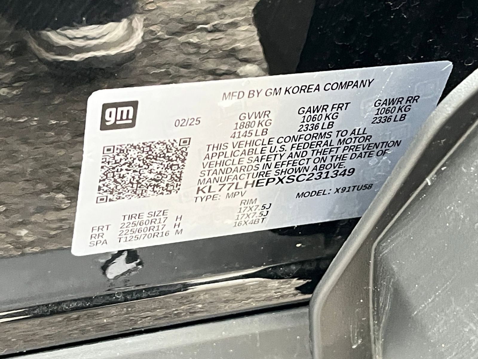 Used 2025 Chevrolet Trax LT image 27