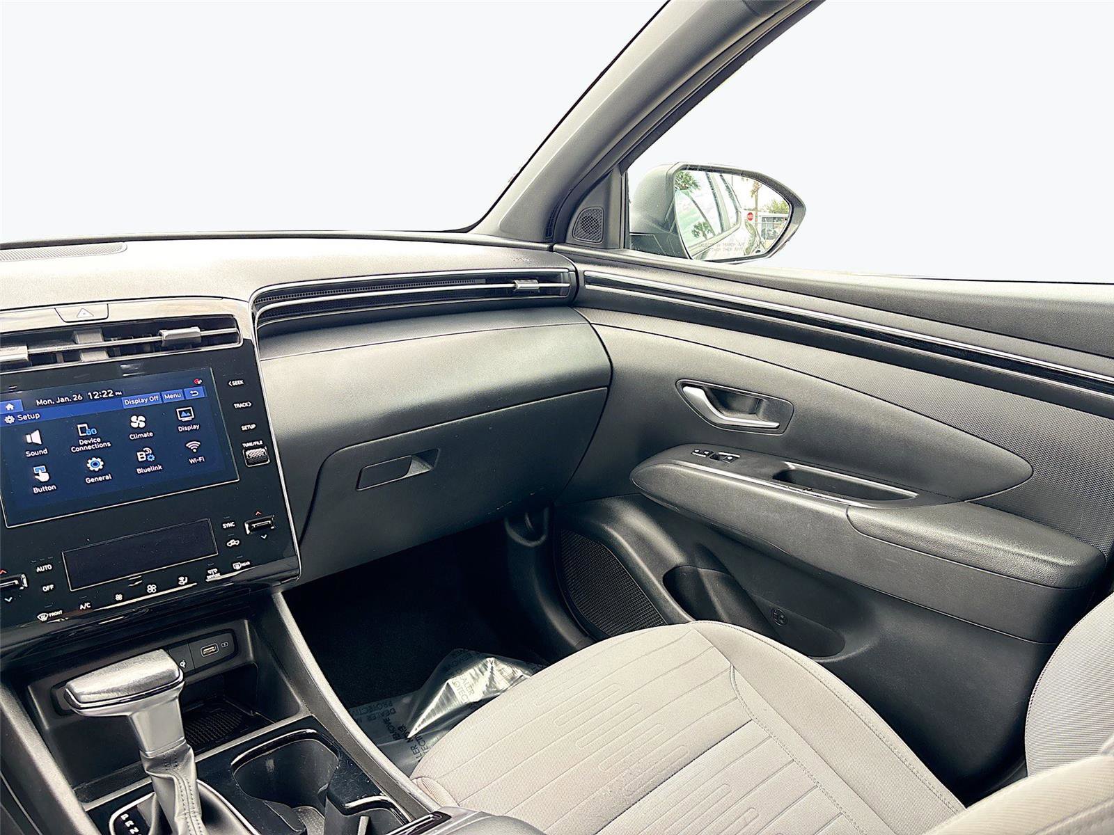 Used 2022 Hyundai Santa Cruz SEL Premium image 25