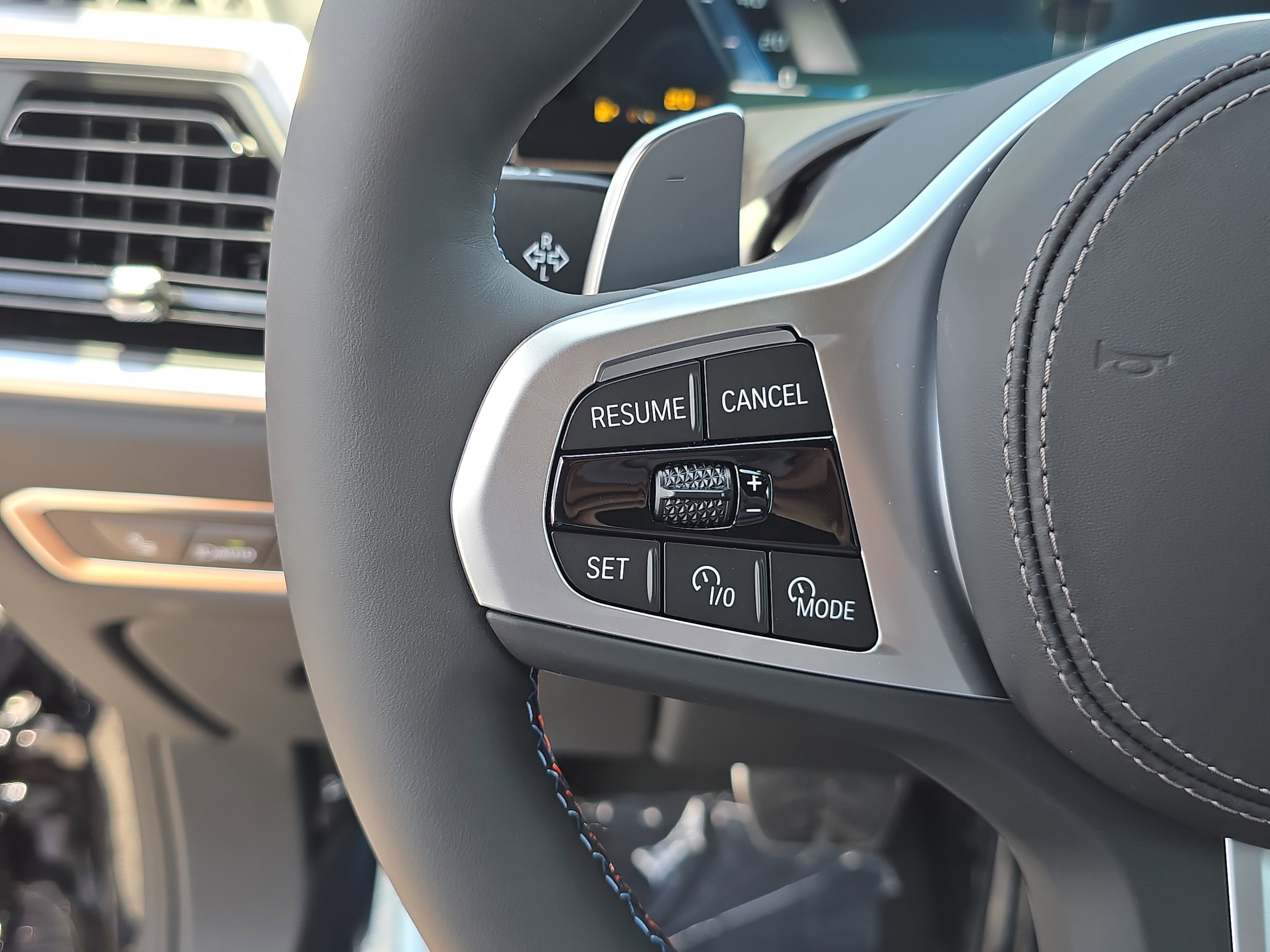 New 2026 BMW X7 M60i image 34