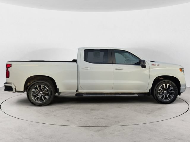 Used 2023 Chevrolet Silverado 1500 RST AWD/4WD image 6