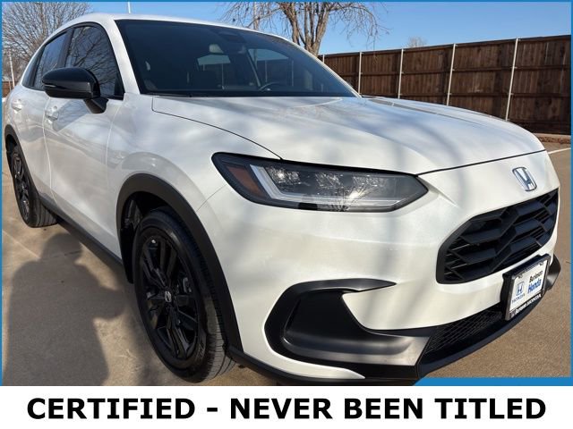 Used 2026 Honda HR-V Sport image 2