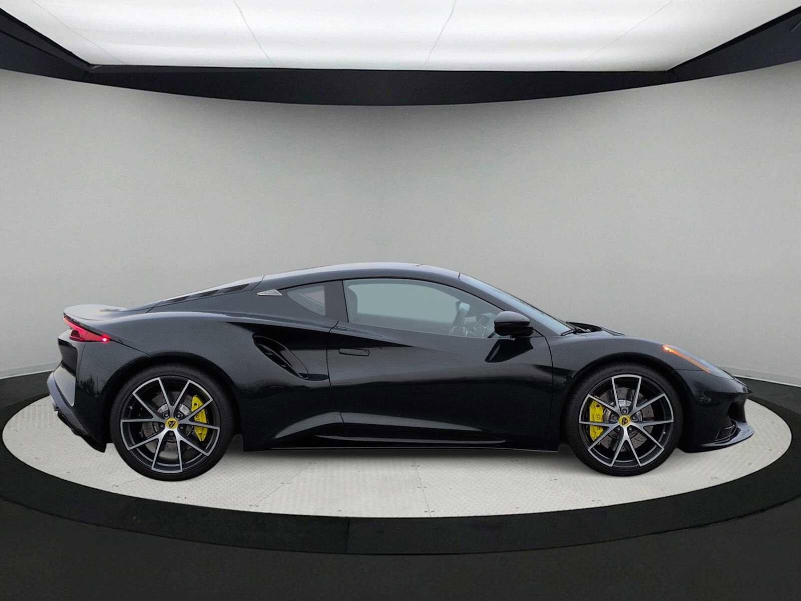 Used 2024 Lotus Emira First Edition image 9