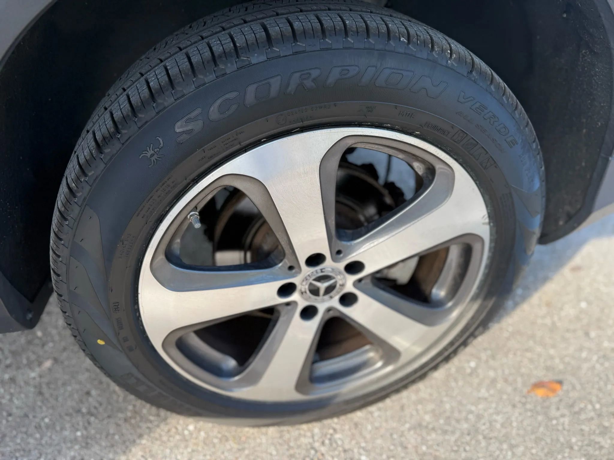 Used 2018 Mercedes-Benz GLC 300 4MATIC image 21