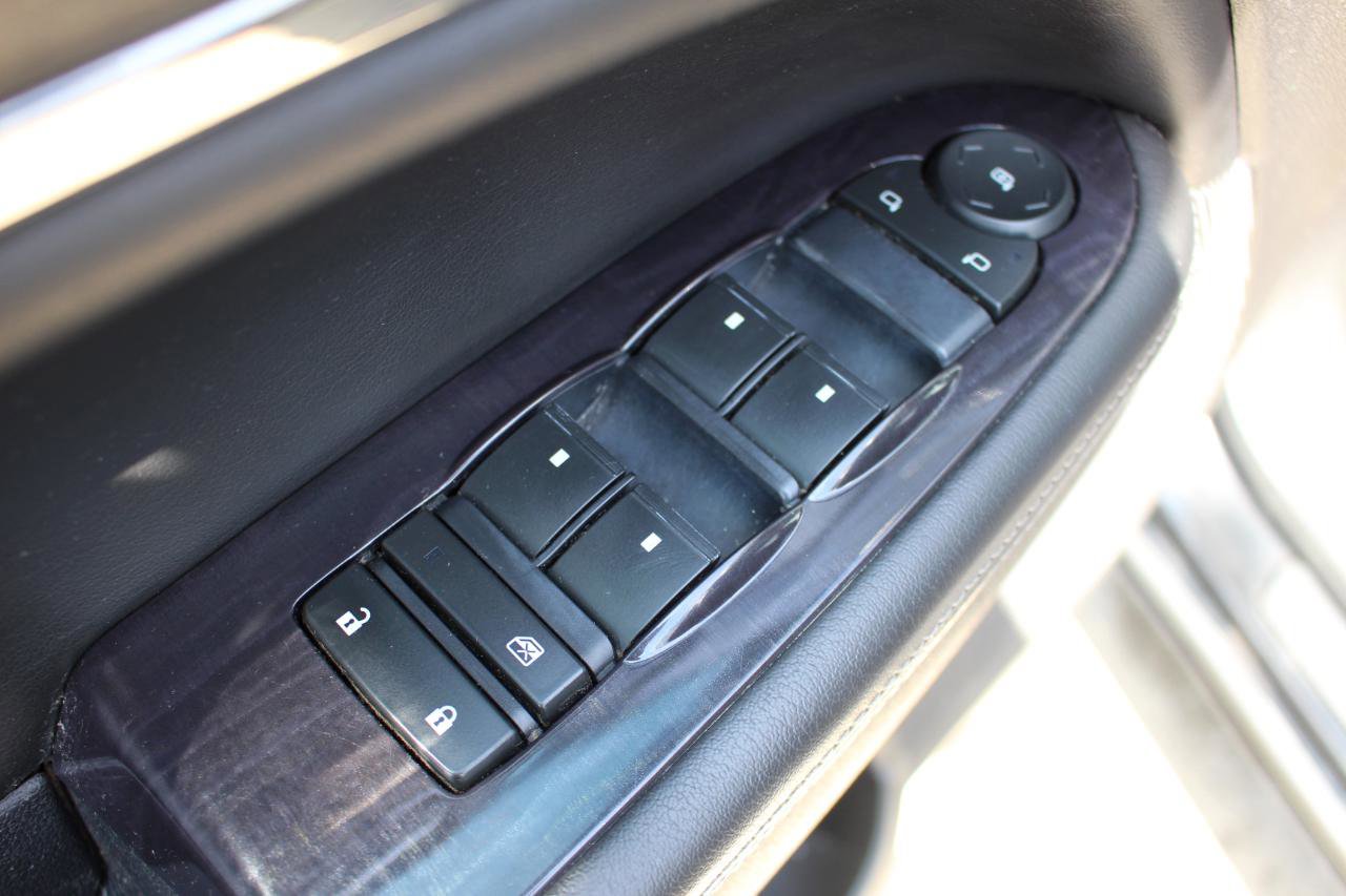 Used 2016 Buick Enclave Leather AWD/4WD image 12