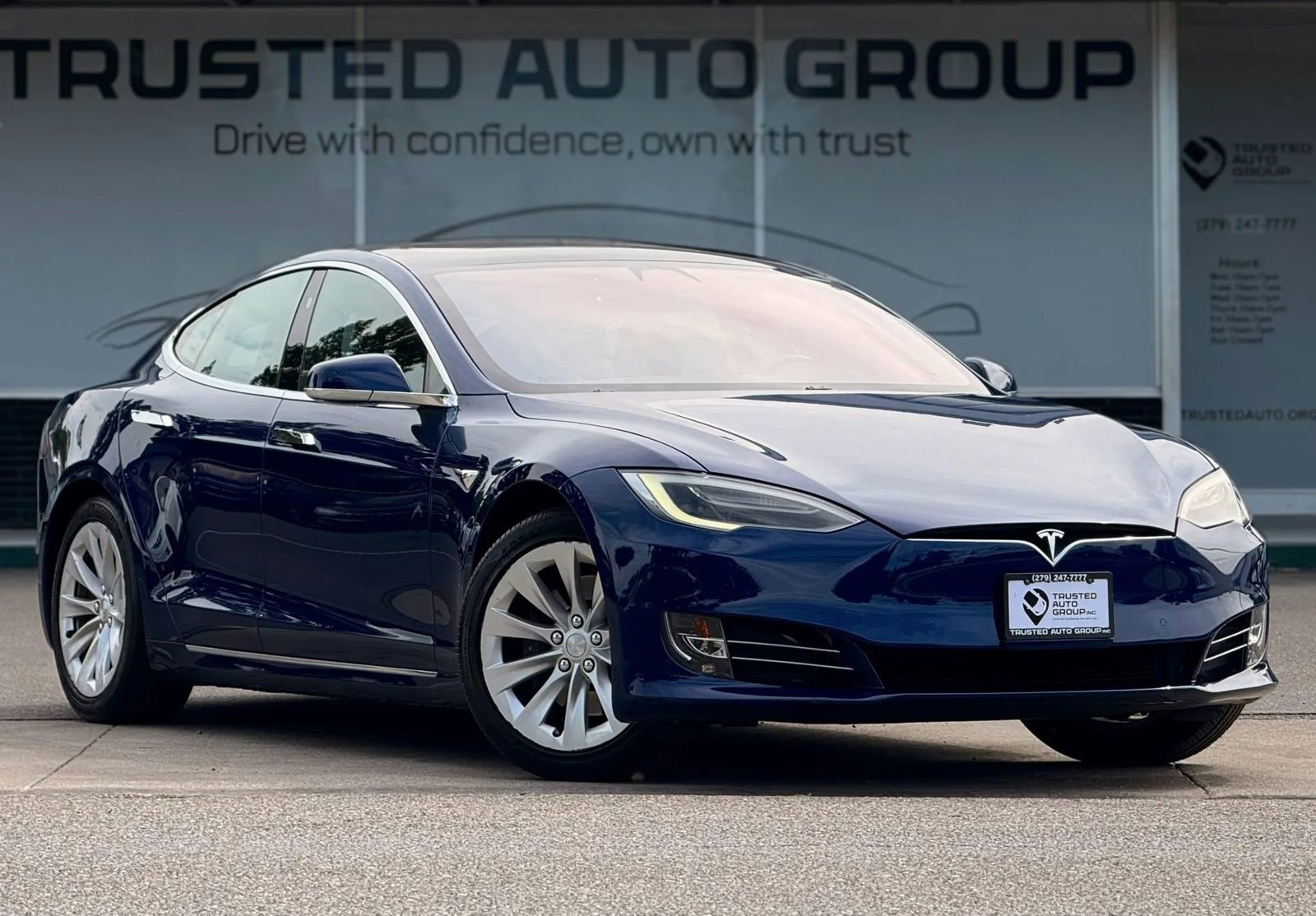 Used 2019 Tesla Model S 100D image 2