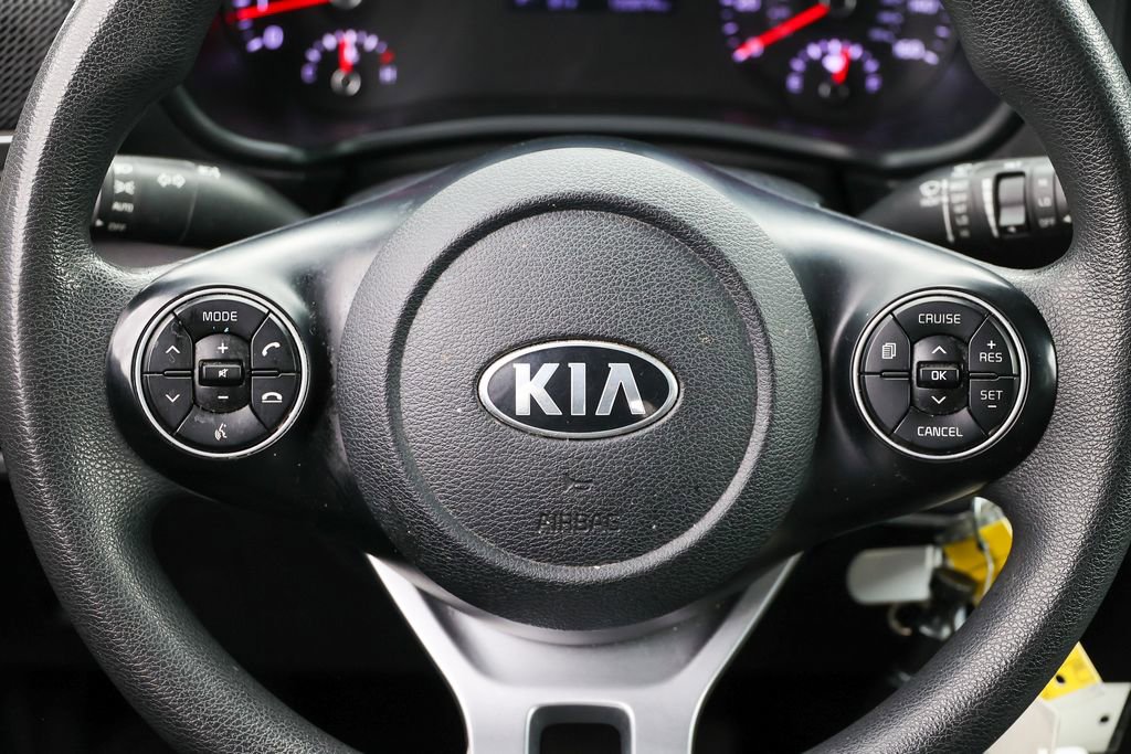 Used 2020 Kia Soul S FWD image 31