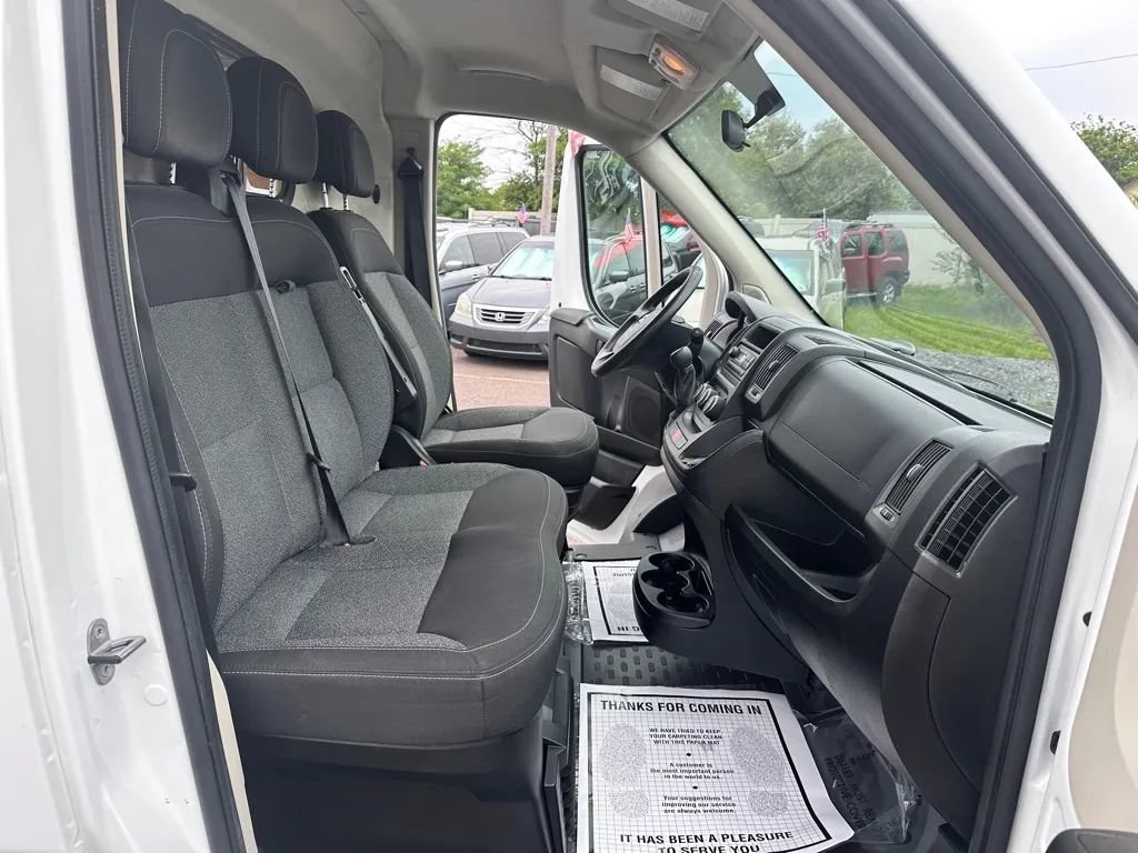 Used 2015 RAM ProMaster 1500 w/ Mopar Trailer Tow Group FWD image 19