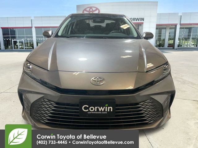 New 2025 Toyota Camry XLE image 3
