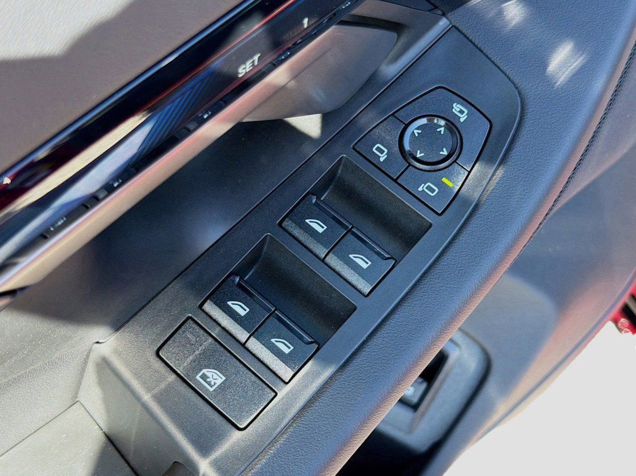 Certified 2025 BMW i5 M60 AWD/4WD image 21