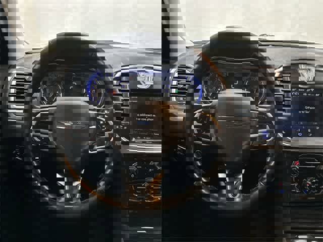 Used 2020 Chrysler 300 Touring w/ Sport Appearance Package image 15