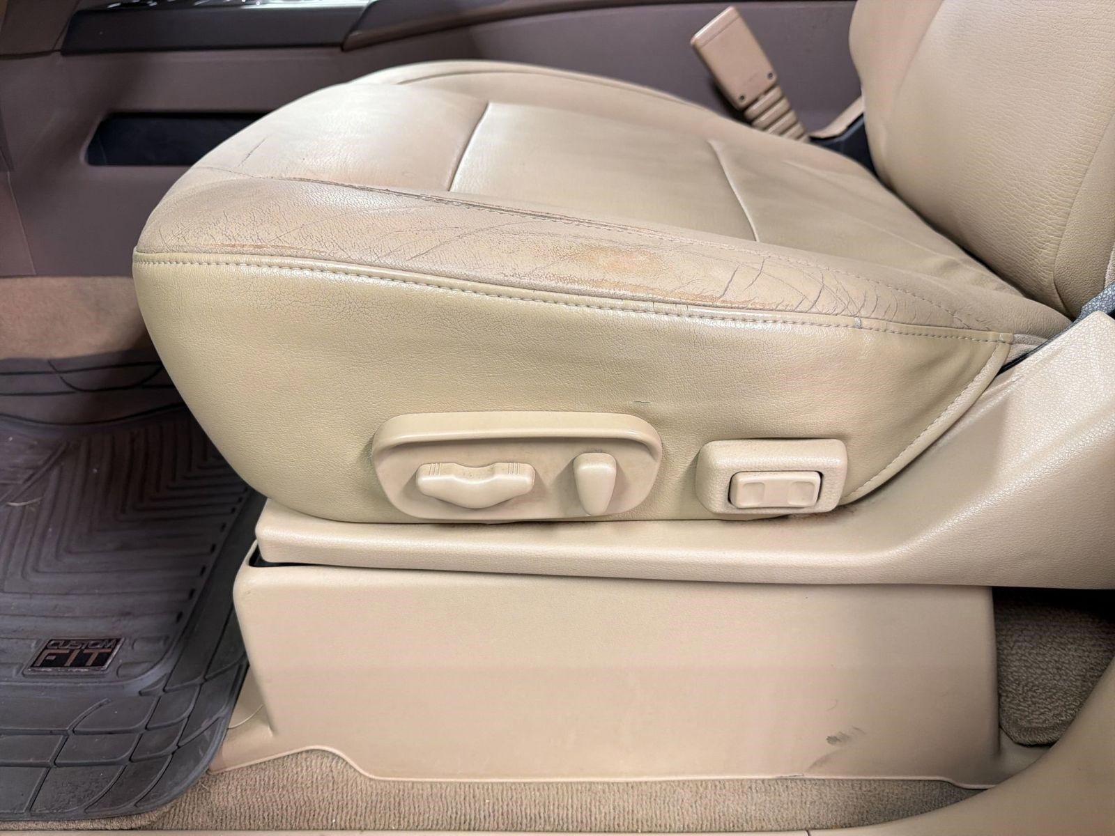 Used 2015 Nissan Armada Platinum w/ 2nd Row Captain Seat Package RWD image 13