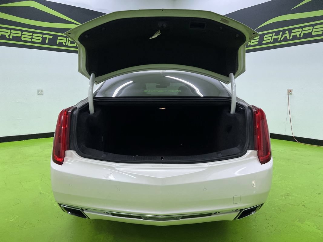 Used 2015 Cadillac XTS Luxury w/ Driver Awareness Package FWD image 9