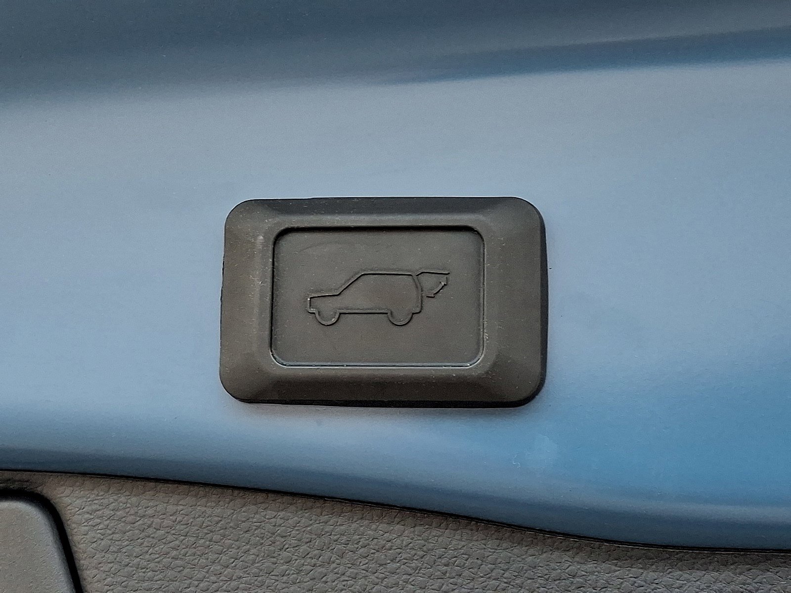 Used 2022 Toyota RAV4 XSE image 29