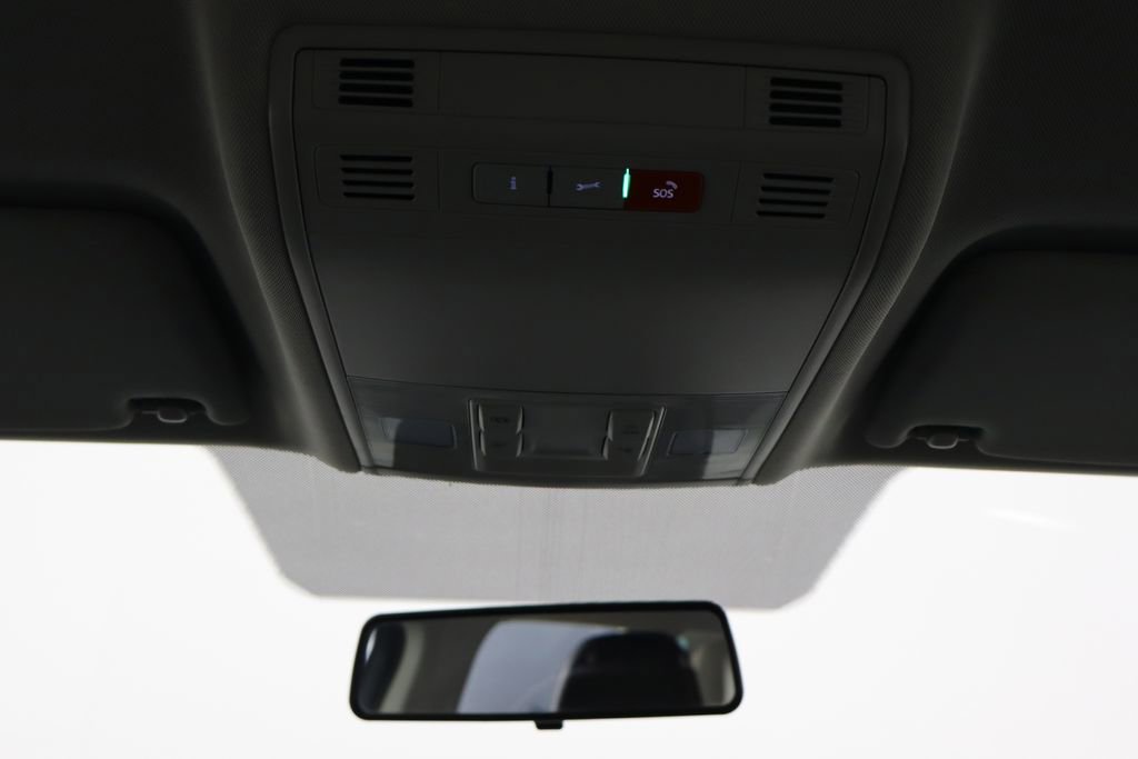 Used 2022 Volkswagen Taos S image 24