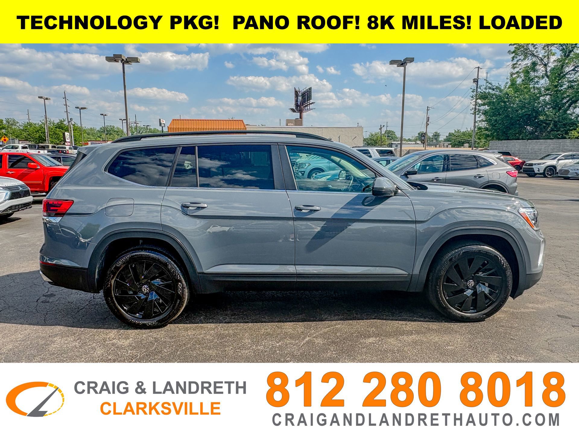 Used 2025 Volkswagen Atlas SE w/ Panoramic Sunroof Package FWD image 17
