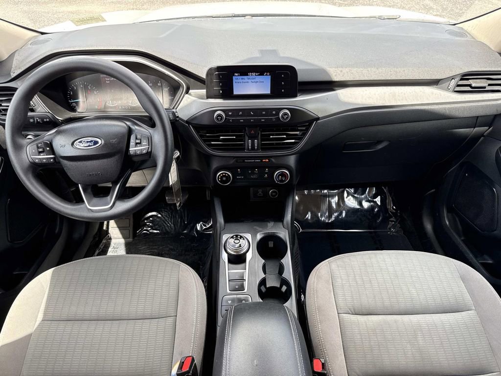 Used 2020 Ford Escape S image 17