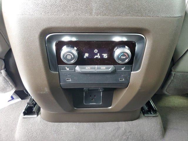 New 2026 GMC Yukon Elevation RWD image 11