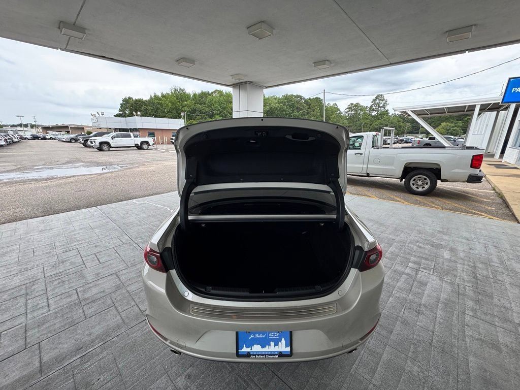 Used 2025 MAZDA MAZDA3 s FWD image 8