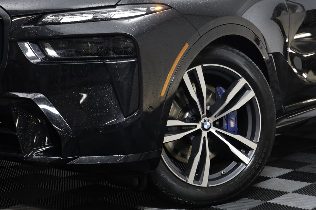 Certified 2024 BMW X7 M60i w/ Executive Package image 3