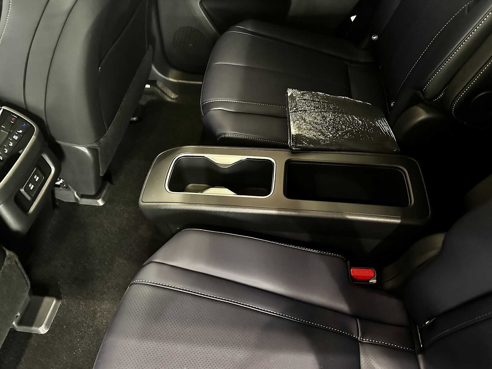 New 2026 INFINITI QX60 Sport image 15