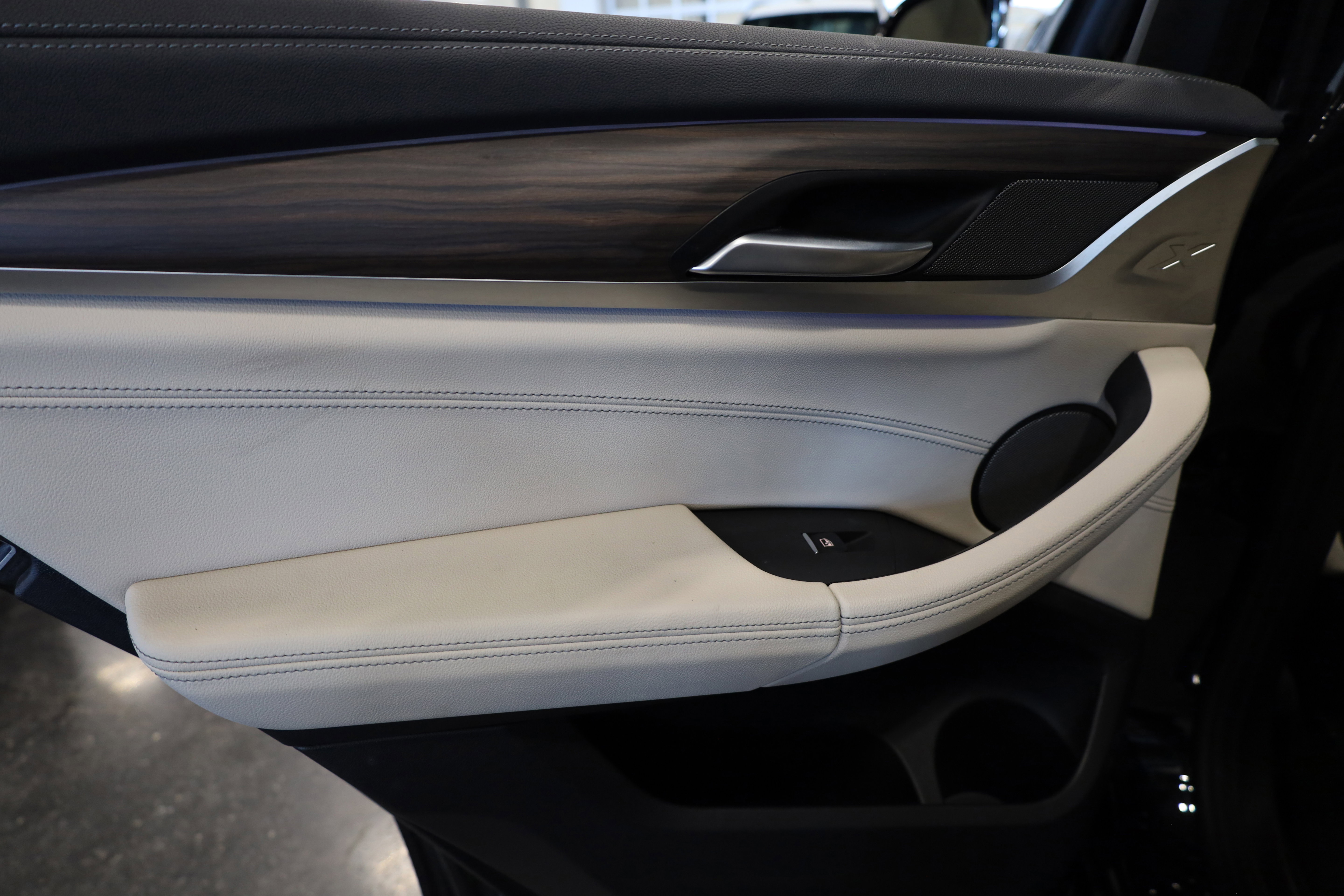 Used 2021 BMW X4 M w/ Executive Package image 33