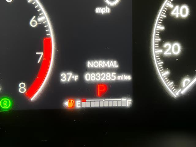 Used 2023 Honda CR-V EX image 3