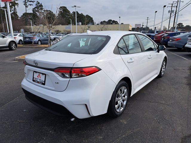 Used 2026 Toyota Corolla LE image 8