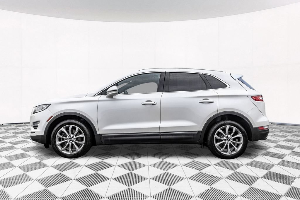 Used 2019 Lincoln MKC Select w/ Select Plus Package AWD/4WD image 7