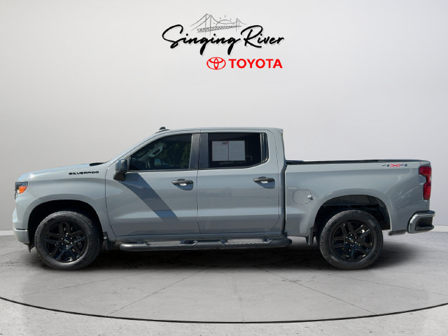 Used 2024 Chevrolet Silverado 1500 Custom w/ Turbomax Blackout Package AWD/4WD image 4