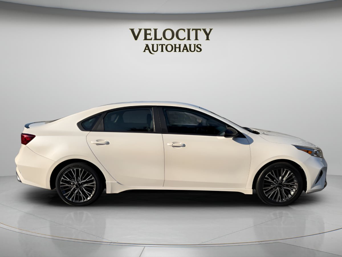 Used 2023 Kia Forte GT-Line w/ GT-Line Technology Package FWD image 8