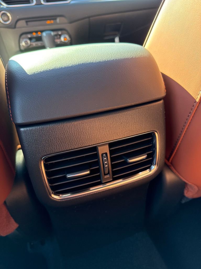 Used 2025 MAZDA CX-5 Carbon Edition image 14