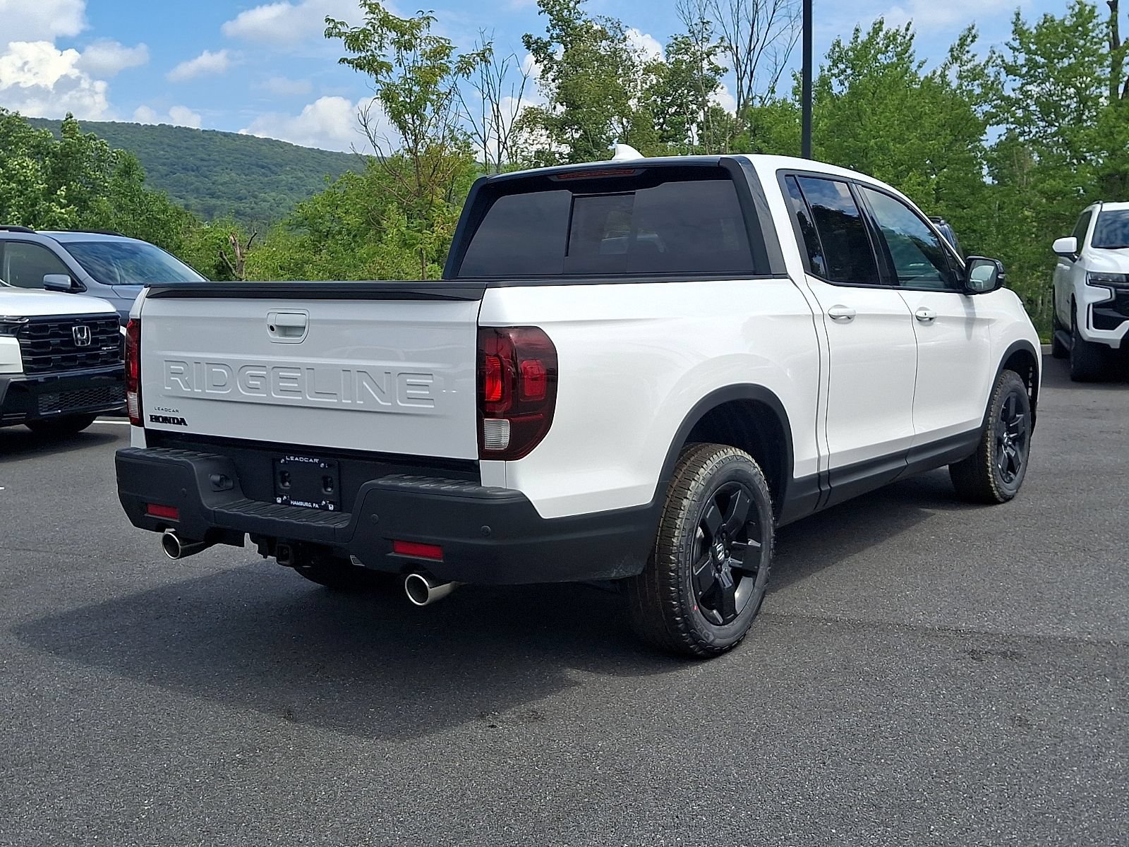 New 2026 Honda Ridgeline Black Edition image 4