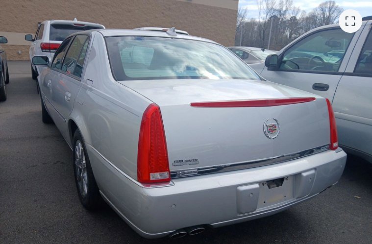 Used 2010 Cadillac DTS Premium w/ Driver Awareness Package image 4