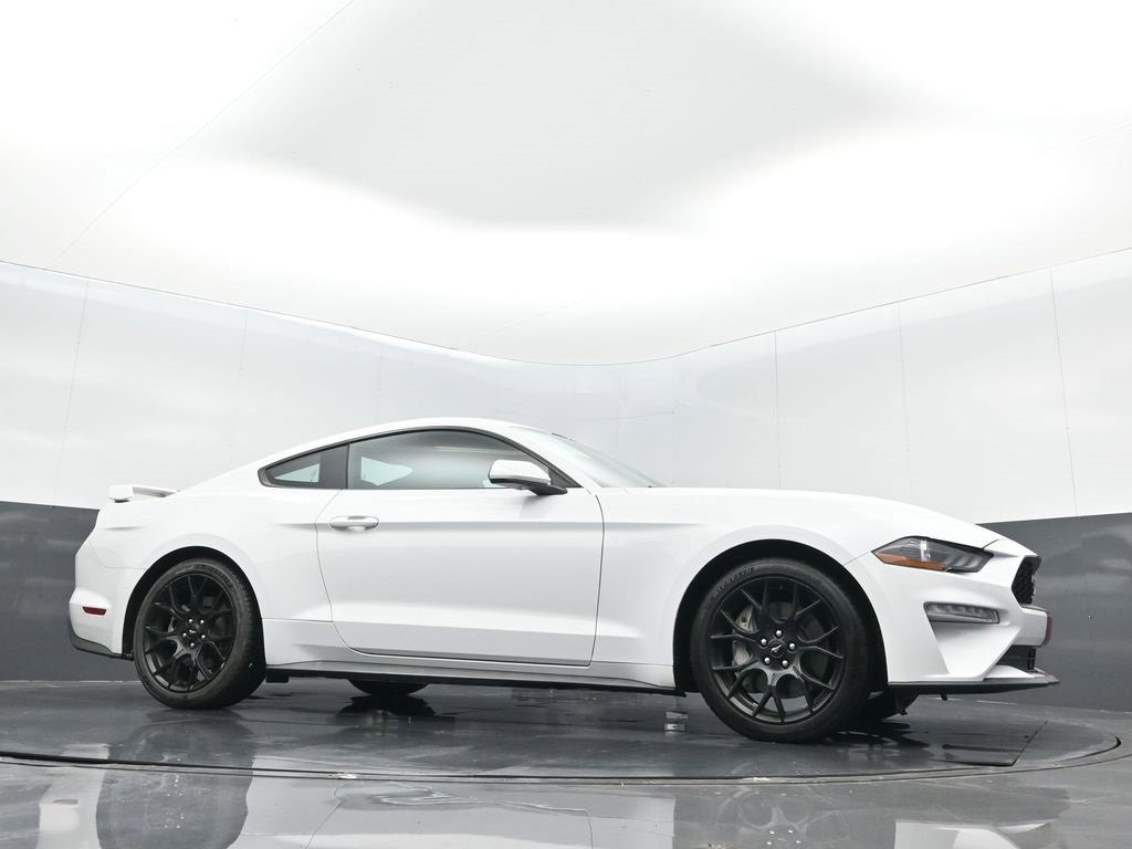 Used 2019 Ford Mustang Coupe w/ Ecoboost Performance Package image 29