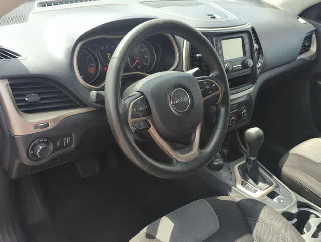 Used 2015 Jeep Cherokee Sport AWD/4WD image 10