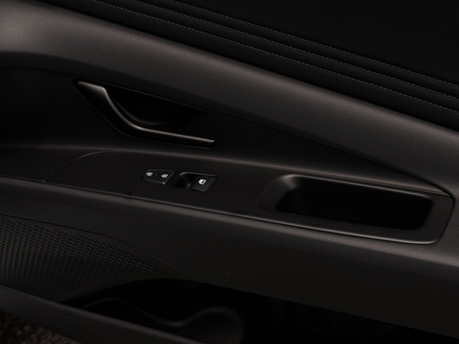 New 2026 Hyundai Elantra Sport FWD image 29
