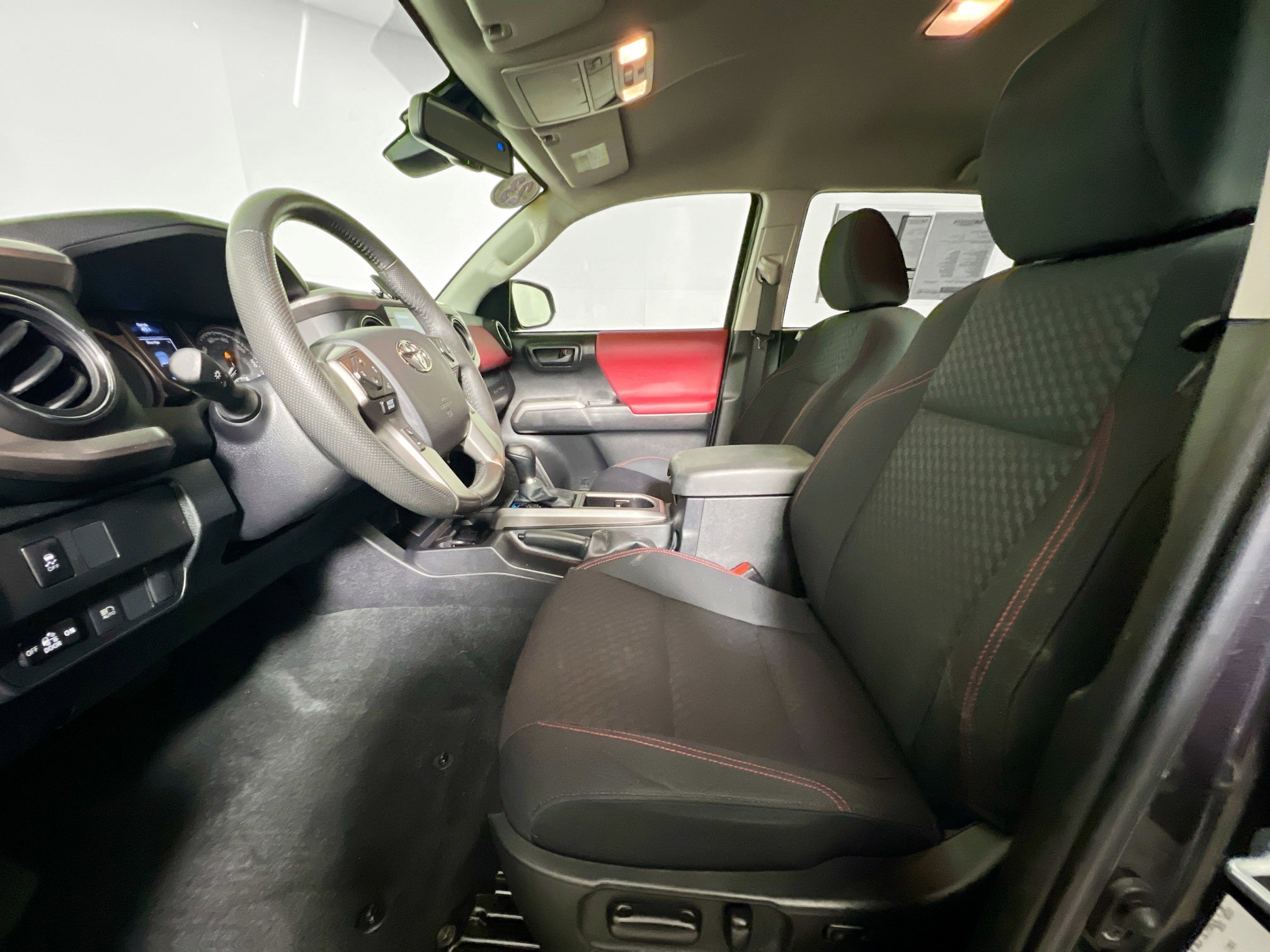 Used 2023 Toyota Tacoma SR5 image 14