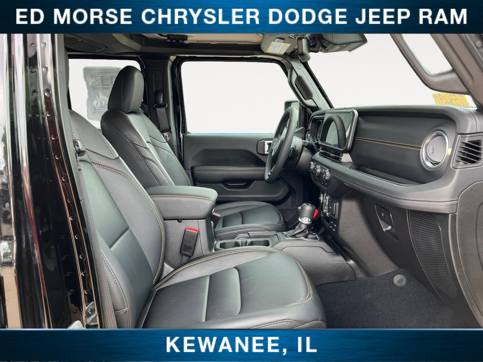 Used 2025 Jeep Gladiator Sport AWD/4WD image 15