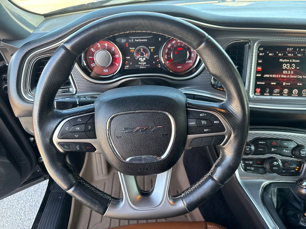 Used 2016 Dodge Challenger SRT Hellcat image 14