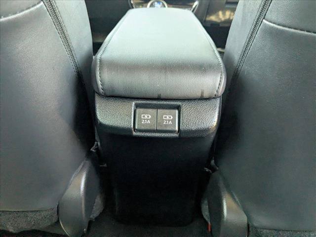 Used 2022 Toyota Prius Prime XLE FWD image 16