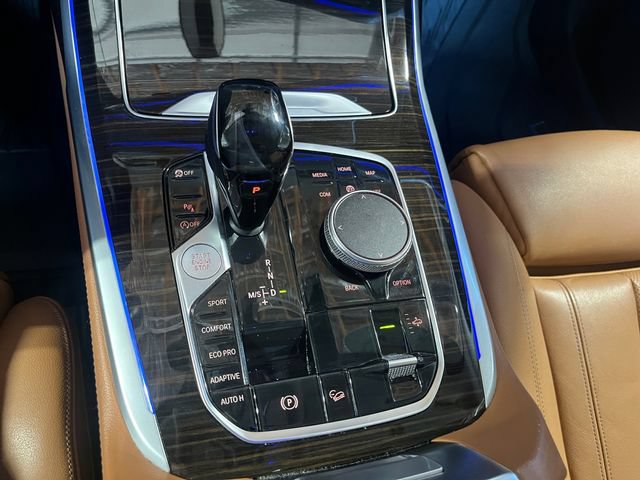Used 2019 BMW X7 xDrive40i w/ Premium Package AWD/4WD image 18