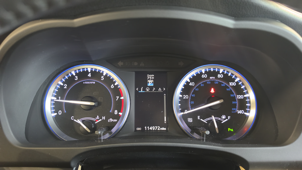 Used 2015 Toyota Highlander Limited AWD/4WD image 21