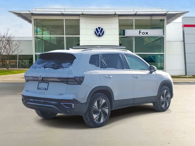 New 2026 Volkswagen Taos SE AWD/4WD image 4