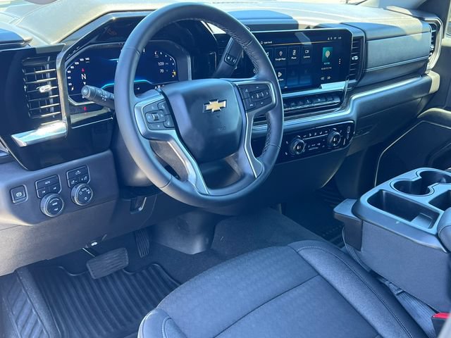 Used 2024 Chevrolet Silverado 1500 LT AWD/4WD image 18
