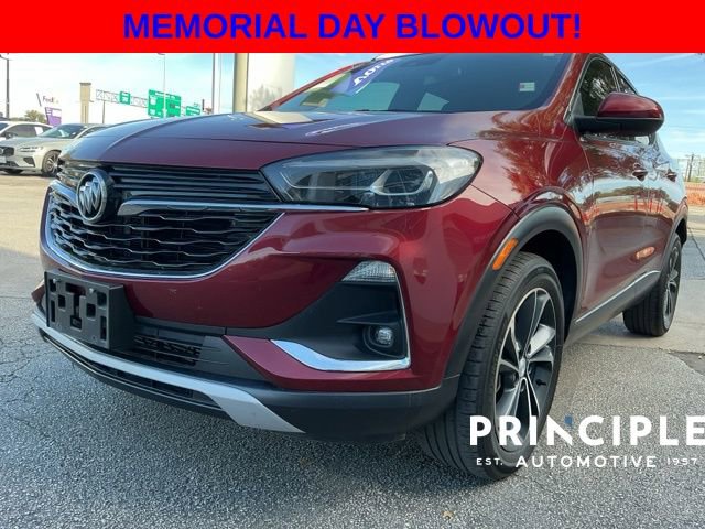 Used 2022 Buick Encore GX Essence FWD image 4