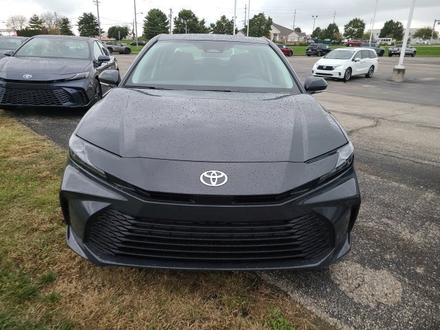 New 2026 Toyota Camry LE w/ Convenience Package FWD image 2
