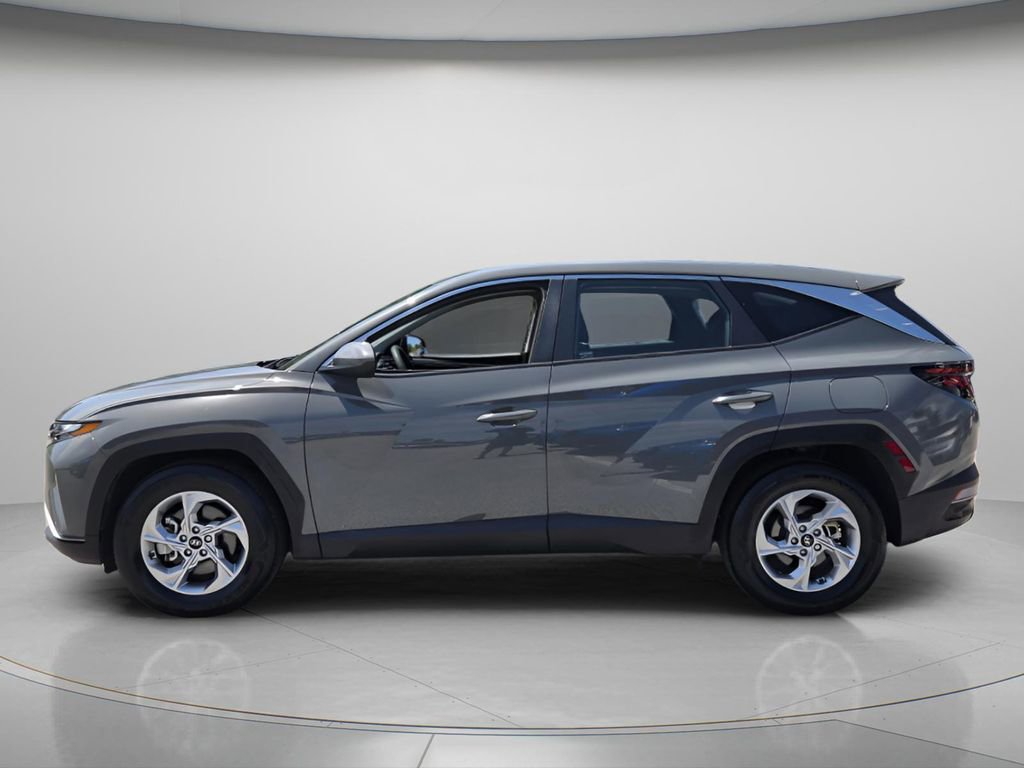 Certified 2024 Hyundai Tucson SE FWD image 3