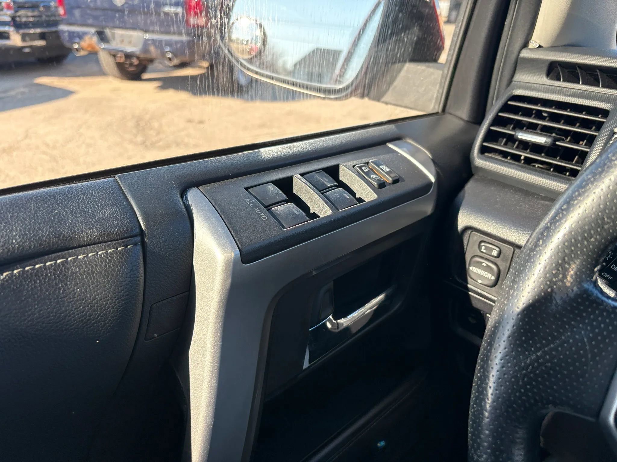 Used 2016 Toyota 4Runner SR5 image 25
