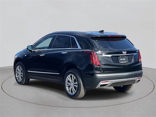 Certified 2022 Cadillac XT5 Premium Luxury w/ LPO, Floor Liner Package image 4
